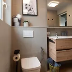 Vakantiehuis House 756 - Design-ferienhaus, 4 Schlafzimmer, 3 Baeder, Sauna & Kamin *
