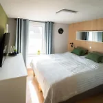 House 756 - Design-ferienhaus, 4 Schlafzimmer, 3 Baeder, Sauna & Kamin