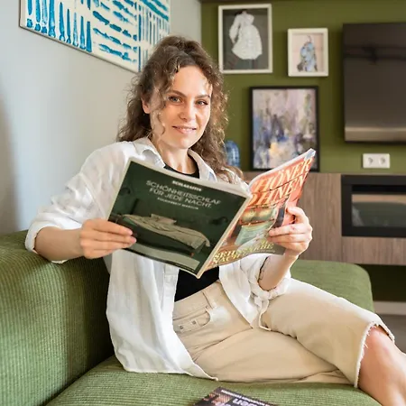 Dom wakacyjny House 756 Modernes Design-ferienhaus Mit Sauna, Kamin, 4 Sz, 3 Baeder, Outdoor-kueche, Parken, Nahe Altstadt, Messe Und Airport *