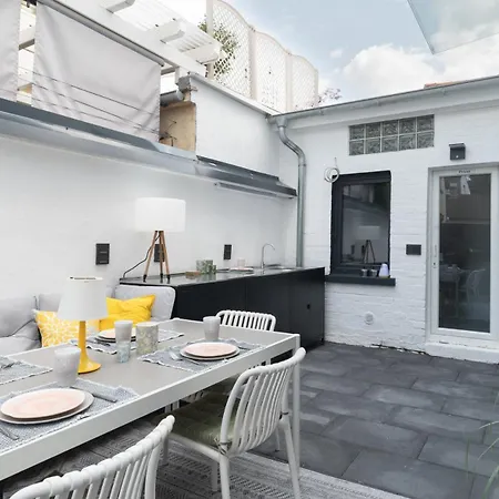 House 756 Modernes Design-ferienhaus Mit Sauna, Kamin, 4 Sz, 3 Baeder, Outdoor-kueche, Parken, Nahe Altstadt, Messe Und Airport Mainz