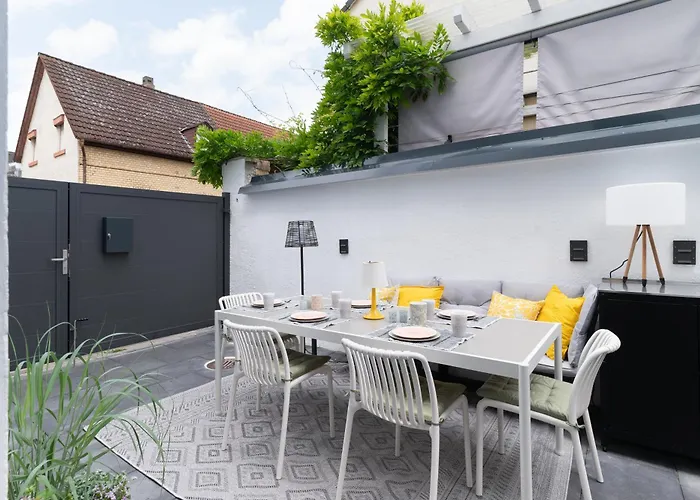 Casa de Férias House 756 Mainz - Design-Ferienhaus, 4 Schlafzimmer, 3 Baeder, Sauna & Kamin