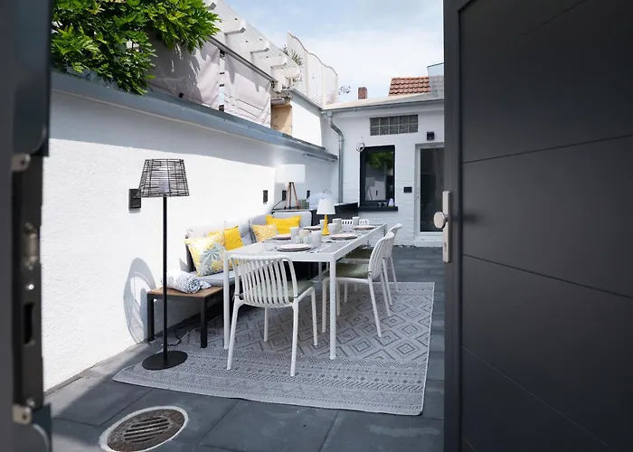 House 756 - Design-ferienhaus, 4 Schlafzimmer, 3 Baeder, Sauna & Kamin *