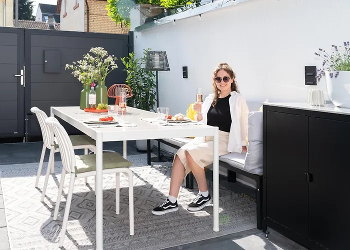 Casa de Férias House 756 Mainz - Design-Ferienhaus, 4 Schlafzimmer, 3 Baeder, Sauna & Kamin