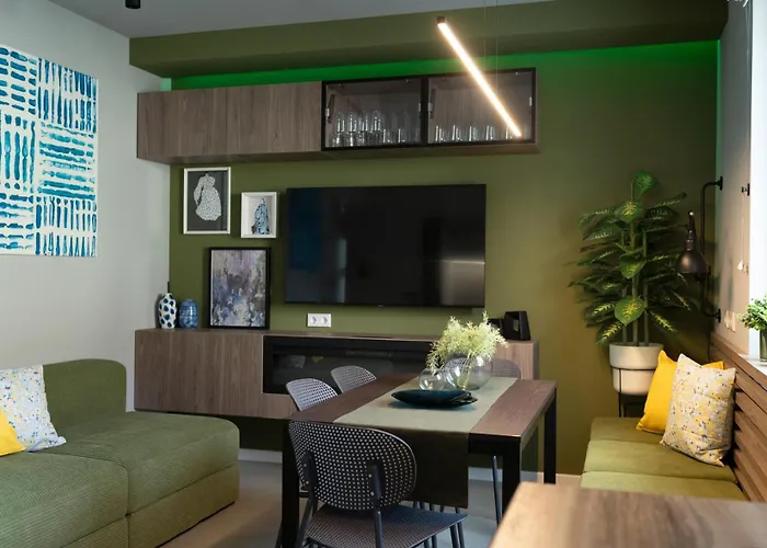 House 756 Mainz - Design-Ferienhaus, 4 Schlafzimmer, 3 Baeder, Sauna & Kamin Casa de Férias Mainz