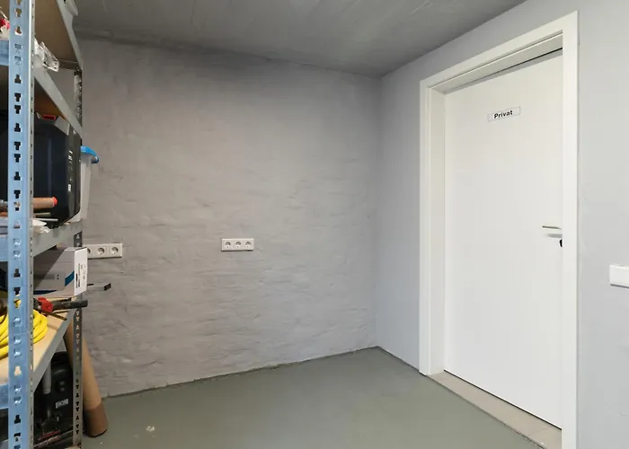 Casa de Férias House 756 Mainz - Design-Ferienhaus, 4 Schlafzimmer, 3 Baeder, Sauna & Kamin Mainz